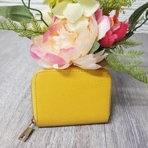 Beautiful zip around wallet
